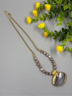 Gold Plated Grey Agate Pendant Stone Beaded Necklace with Pearl Accents
